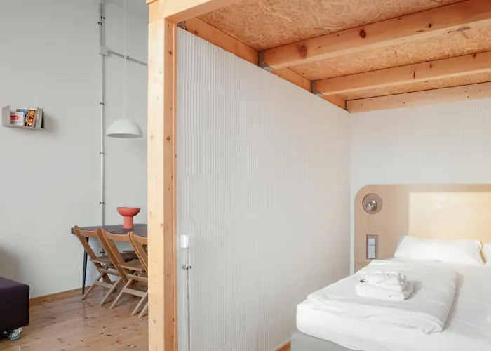 Flattering Aparthotel 3*