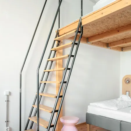 Flattering Lägenhetshotell