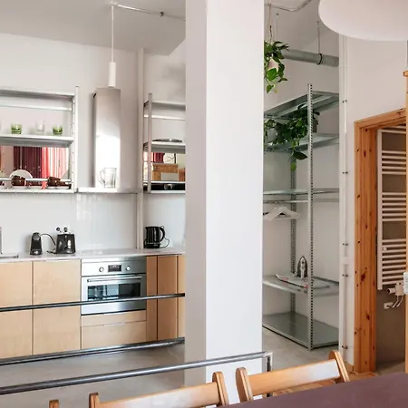 Flattering Aparthotel 3*