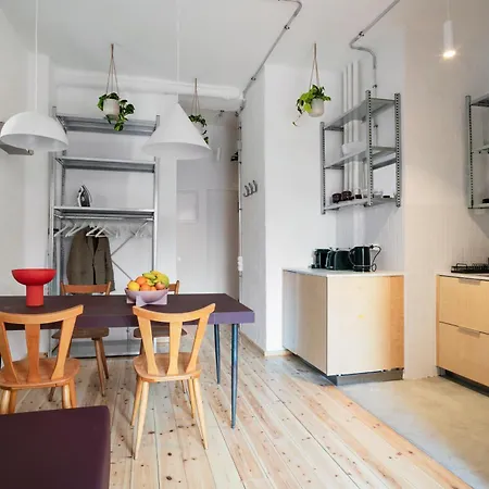 Flattering 3* Berlin