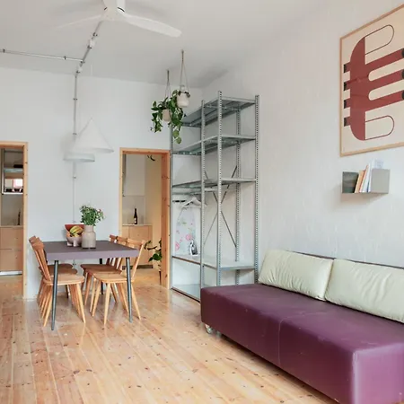 Flattering Aparthotel Berlin