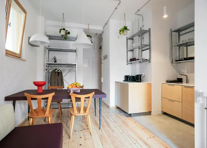 Flattering 3* Berlin